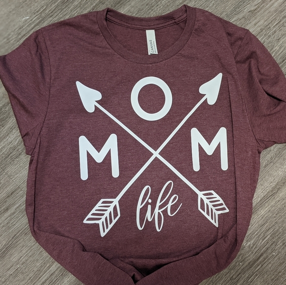 Tshirt - Picture 1 of 1